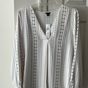 Ann Taylor Blouse Womens Medium White Striped V Neck Long Sleeve Stretch Modern